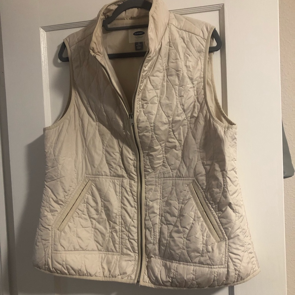 Old navy white quilted vest
